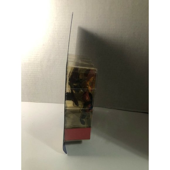 1997 Toy Biz Spider-Man - Spider Force ~ Transforming Wasp - Picture 2 of 3